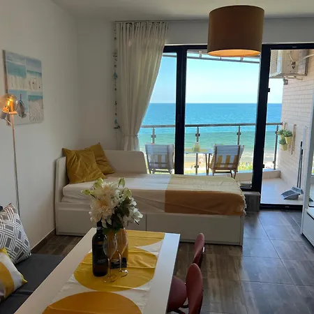 8 Steps To The Appartamento Pomorie